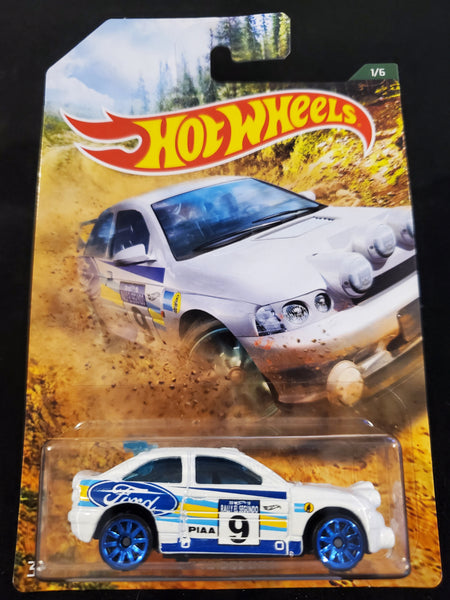 Hot Wheels - Ford Escort - 2019 Backroad Rally Series