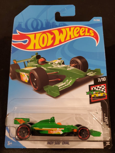 Hot Wheels - Indy 500 Oval - 2019 - Top Collectibles