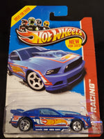 Hot Wheels - '13 Ford Mustang GT - 2013