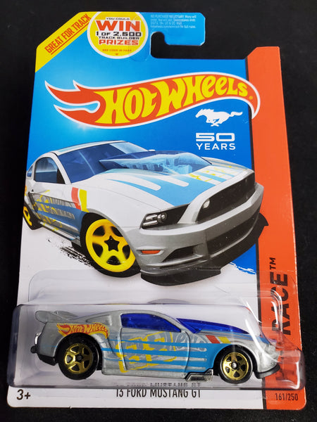 Hot Wheels - '13 Ford Mustang GT - 2014