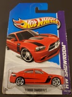 Hot Wheels - '11 Dodge Charger R/T - 2013