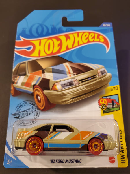Hot Wheels - '92 Ford Mustang - 2020
