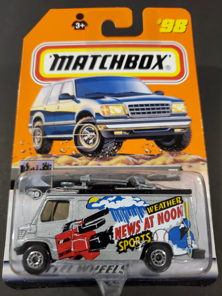 Matchbox -  TV News Truck  - 2000