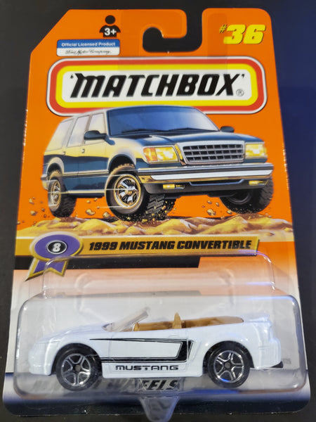 Matchbox - '99 Mustang GT - 1999