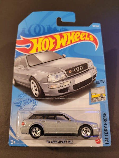 Hot Wheels - '94 Audi Avant RS2 - 2021