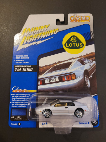 Johnny Lightning - 1989 Lotus Esprit - 2021 Classic Gold Series *White Lightning Chase*