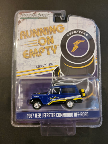 Greenlight - 1967 Jeep Jeepster Commando Off-Road - 2021 Running on Empty Series