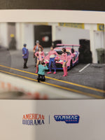 Tarmac Works x American Diorama - Race Day 2 Figures