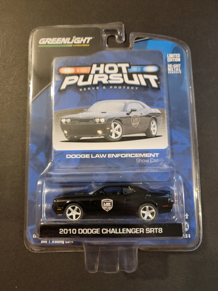 Greenlight - 2010 Dodge Challenger SRT8 - 2011 Hot Pursuit Series