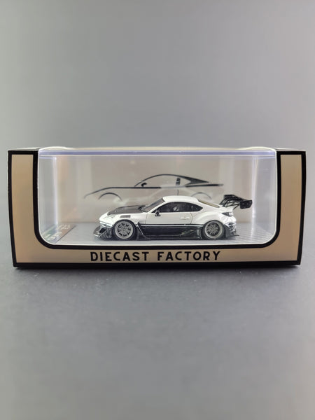 YM Model X Diecast Factory - Custom Widebody Fujiwara GR86