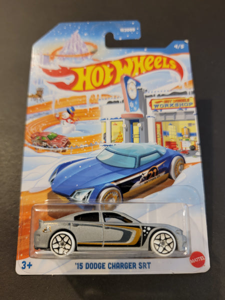 Hot Wheels - '15 Dodge Charger SRT - 2021 Holiday Rods Series