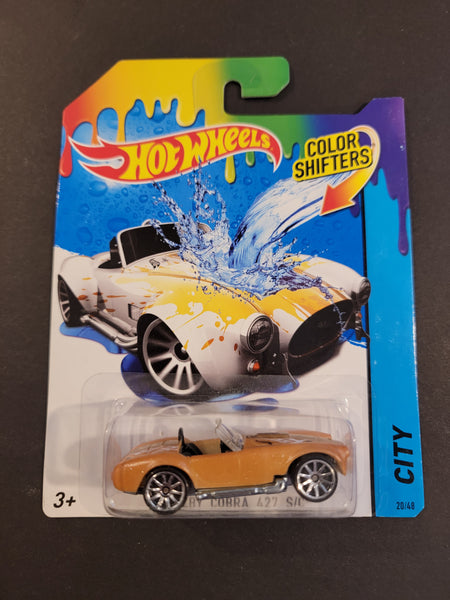 Hot Wheels - Shelby Cobra 427 S/C - 2015 Color Shifters Series