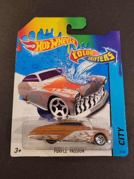 Hot Wheels - Purple Passion - 2015 Color Shifters Series